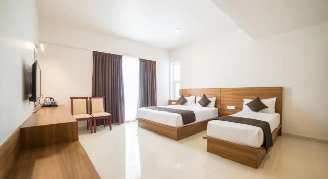 Полулюкс Heritage Inn