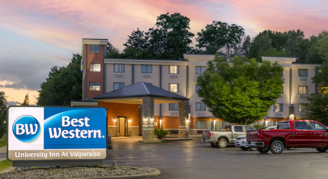 Best Western University Inn at Valparaiso, Rezervovat Hotel Valparaiso Indiana