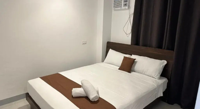 Aden Hotel