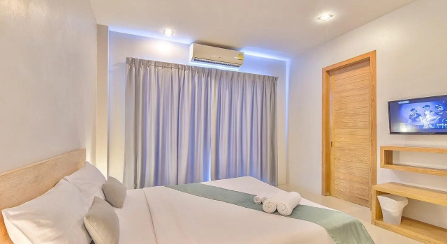 Номер Standard Lemonade Phuket Hotel -SHA Plus