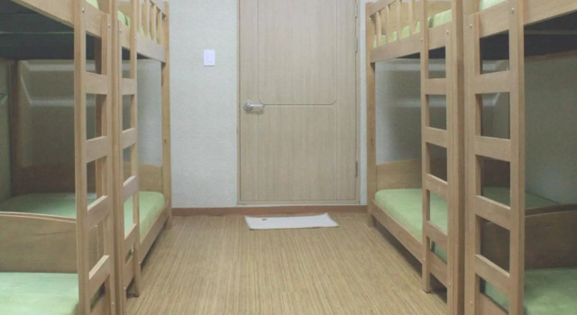 Gold Guesthouse, Забронировать Отель Отели Сеула с парковкой, рядом с Торговый центр Y'Z PARK, Парковка