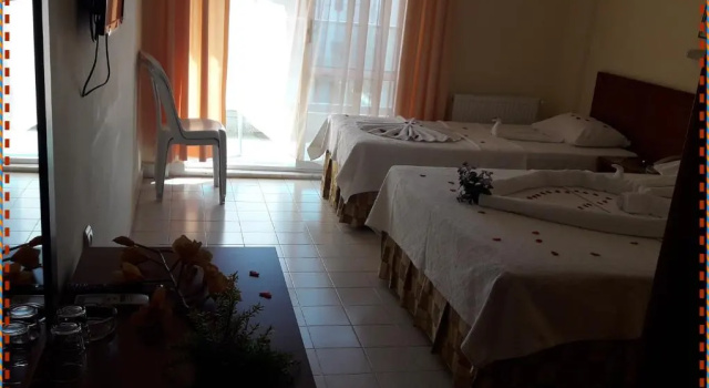 Трёхместный номер Standard Nazar Hotel