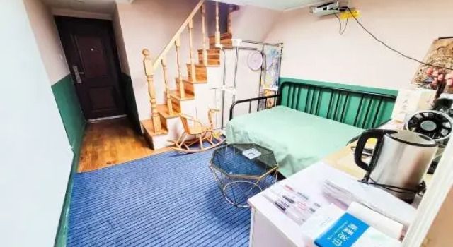 Двухместный люкс с 2 комнатами Old Western-Style Villa Suite Homestay (Shaanxi South Road)