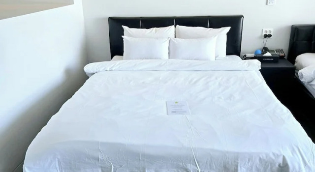 Двухместный люкс с балконом ACC Design Hotel