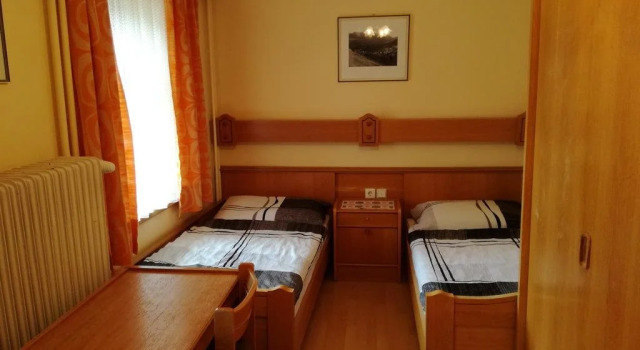 Gasthof Kirchenwirt, Book Hotel Gaming 