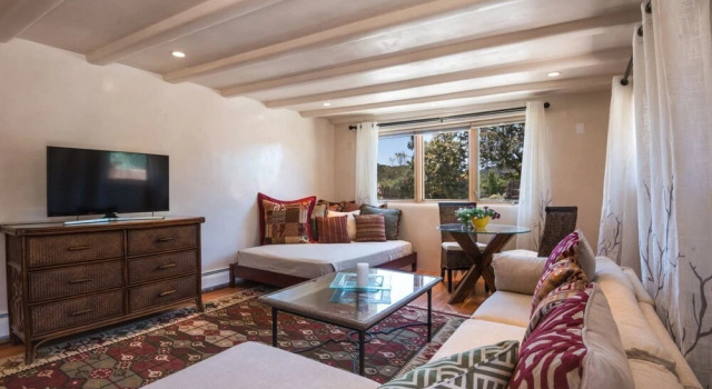 Suenos Tranquil East Side Getaway Serene Mountain Views, Varaa Hotelli Santa Fe New Mexico
