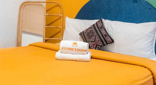 Roemah Renjana Makassar, Book Vacation Home Villas in Sulawesi, Villa