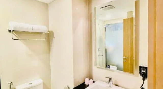 Deluxe Zimmer Golden Tulip Essential Tangerang