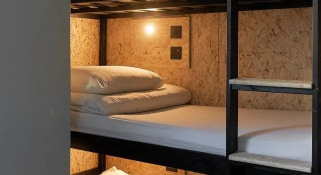 Haystack Hostel, Забронировать Хостел Хостелы Эдинбурга, рядом с Reid Concert Hall Museum of Instruments, Хостел