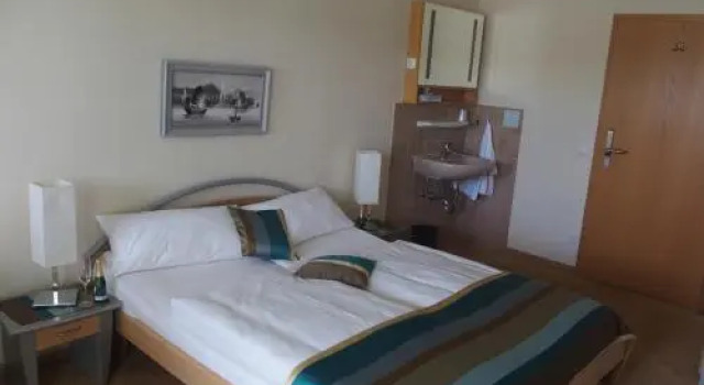 Hotel Garni Café Hasler, Reserva ahora Hotel Hoteles en Baden-Wurtemberg con aparcamiento, Aparcamiento