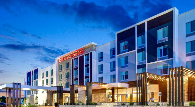 Hilton Garden Inn Cedar Rapids, Prenota Hotel Cedar Rapids Iowa