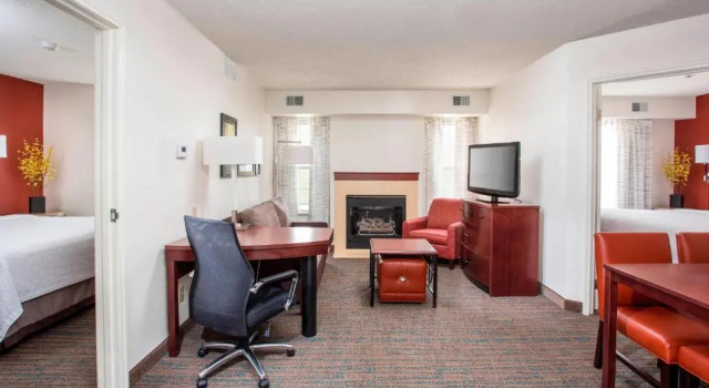 Люкс с 2 комнатами Residence Inn by Marriott Topeka