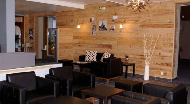 Hôtel Cristol, Book Hotel Hoteller i Briancon med parkering, Parkering