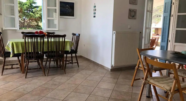 Вилла с видом на море Bay View House