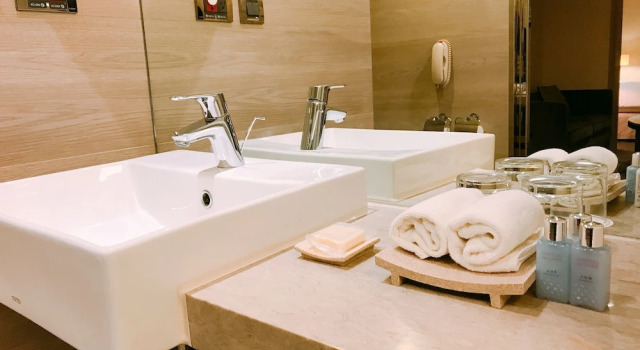 Двухместный люкс Deluxe Kaohsiung Chateau de Chine Hotel