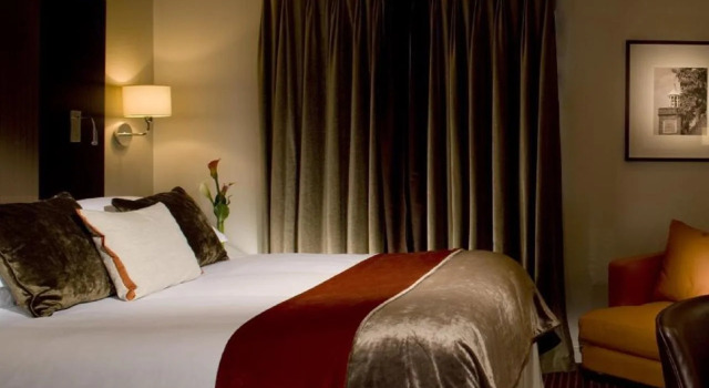 De Vere Venues Theobalds Park, Забронировать Отель Отели Уолтем-Кросса 4 звезды, 4*