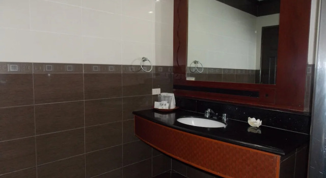 Полулюкс MO2 Westown Hotel - Mandalagan