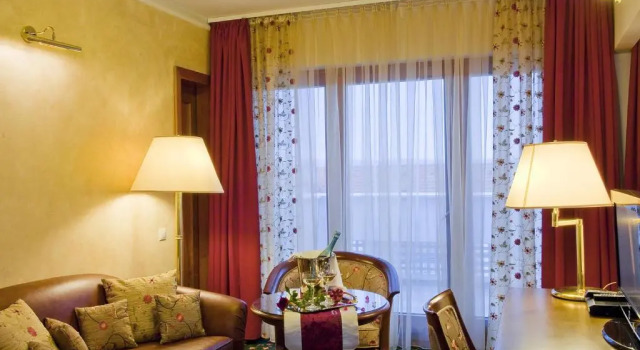 Люкс Superior Amira Boutique Hotel Hévíz Wellness & Spa