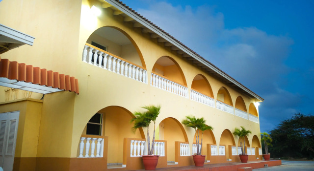 Coconut Inn