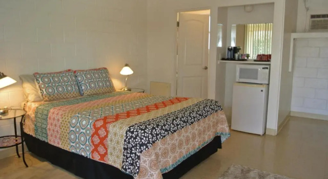 Borrego Springs Motel, Забронировать Мотель Отели Боррего-Спрингса с бассейном, рядом с Поле для гольфа The Springs at Borrego, Бассейн