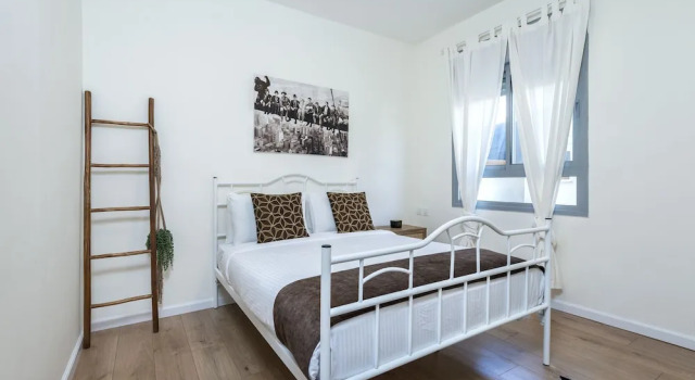 Семейные апартаменты с 2 комнатами Melony Apartment