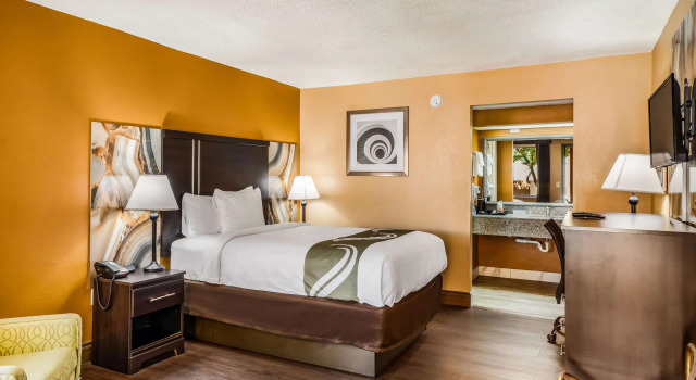 Двухместный номер Standard Quality Inn & Suites Corinth West