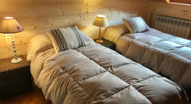 Cal Quimet, Book Hotel Rialp 