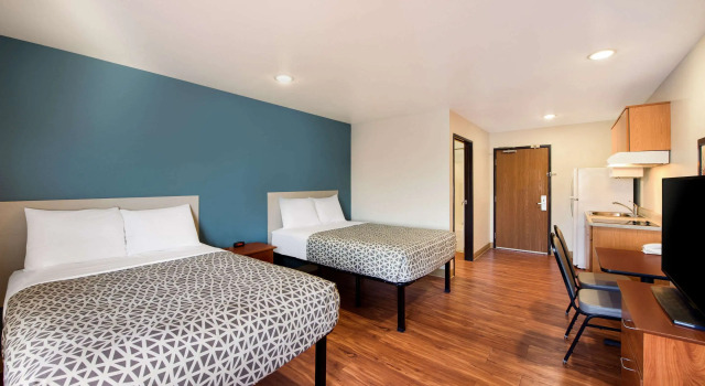 Четырёхместный номер Standard WoodSpring Suites Columbus Southeast