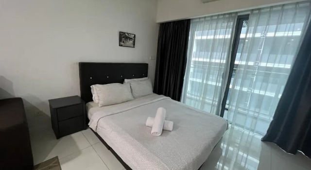 Summer Suites KLCC by Luna