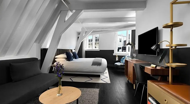 Двухместный люкс Kimpton De Witt Amsterdam by IHG