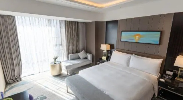 Люкс Deluxe The QUBE Hotel Jingzhou