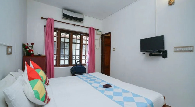 Oyo 18323 Home Splendid Stay Fort Kochi Beach, Забронировать Отель Форт Коччи штат Керала