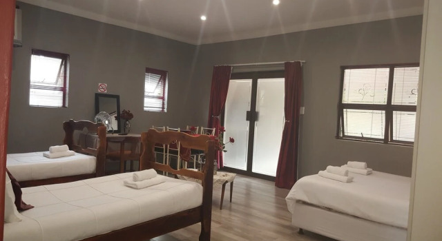 120 At Klerck Guest House