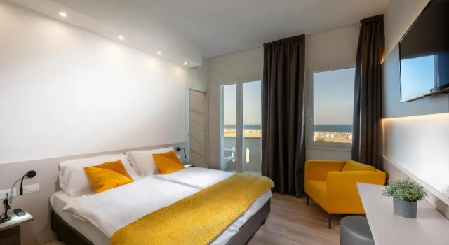 Двухместный номер Deluxe с балконом и с видом на море Hotel Delfino