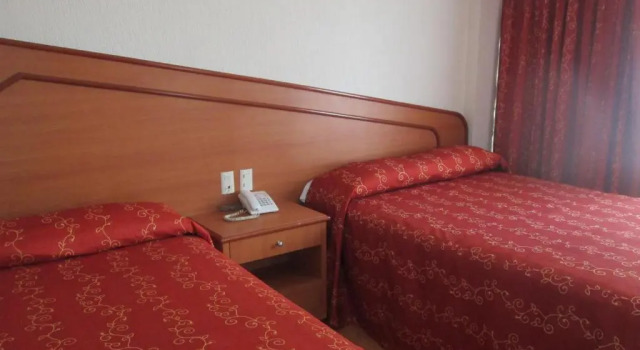 Standard Neljän hengen huone Hotel Premier