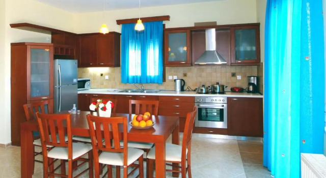 Вилла с 3 комнатами Aloni Villas