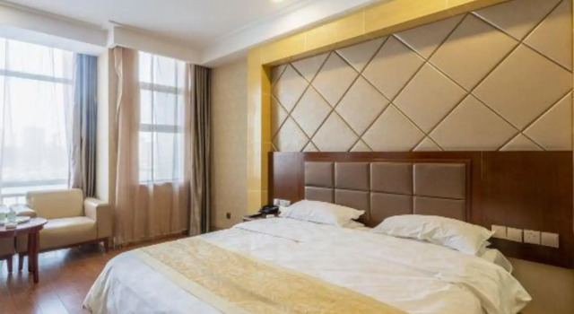 Homeinn Ripple Yun Hotel (Ejin Horo Banner), Book Hotel Hotels in Inner Mongolia with Parking, Parking