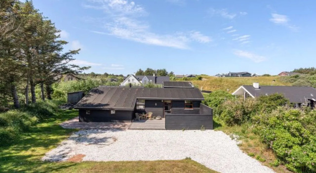 "Grubbe" - 600m from the sea in NW Jutland