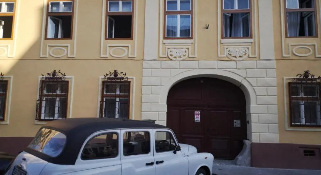 **Best Location** for Good Vibes - City Center, Varaa Huoneisto Sibiu Old Town 