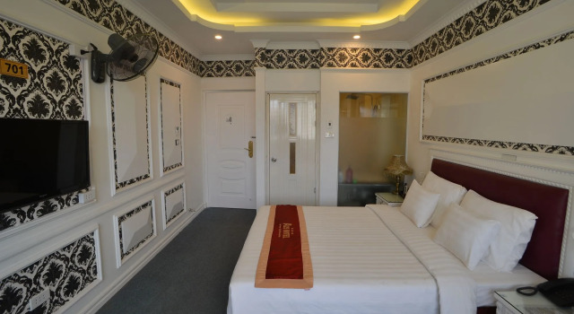 A25 Hotel - Dich Vong Hau