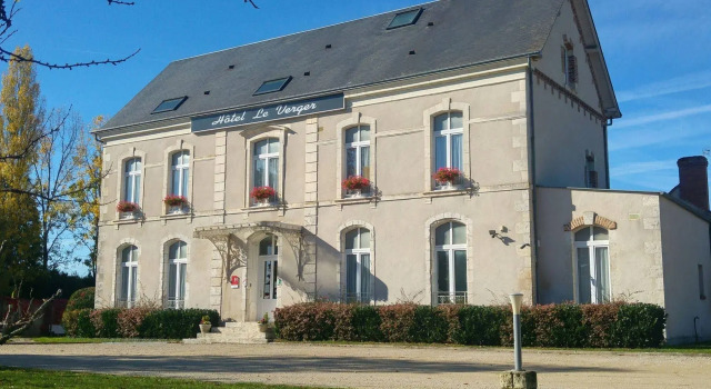 Hôtel Le Verger, Buchen Sie Hotel Hotels in Centre mit Parkplatz, Parkplätze