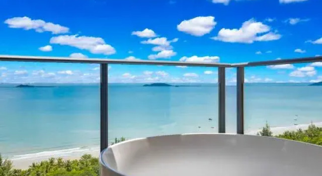 Sea Breeze・Seaview Homestay (Yemeng Promenade, Sanya Bay Branch), Book Hotel Sanya Hainan