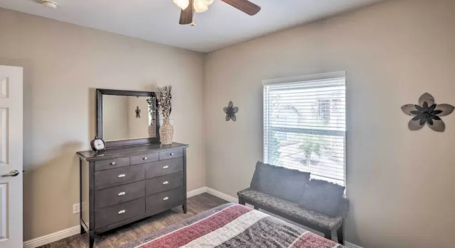 River's Edge Golf Condo w/ Beach Access + Patio!, Buchen Sie Ferienhaus Needles Kalifornien