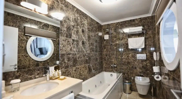Люкс Executive с балконом Uslu Otel Royal Yachting
