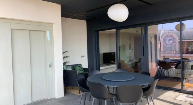 Апартаменты Penthouse Saint Edward