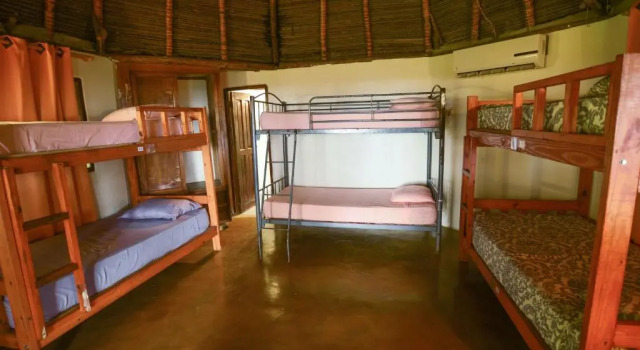 Oasis Surf Camp, Book Hotel Billige hoteller i Santa Catalina