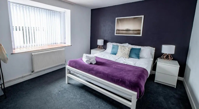 Boutique-Style Apartment in Heart of Brighton Lanes, Забронировать Апартаменты/квартира Отели Исторического графства Суссекса с парковкой, Парковка