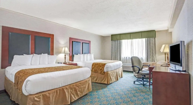 Четырёхместный номер Standard Baymont by Wyndham Bremerton WA