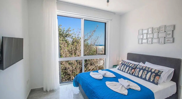 Vie Blue 4, Varaa Villa Protarás Famagusta