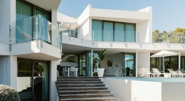 Вилла Modern Holiday Home With Vast Terracing